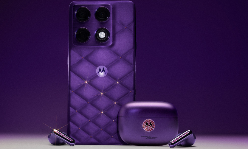 Motorola Signature earbuds premium edition case