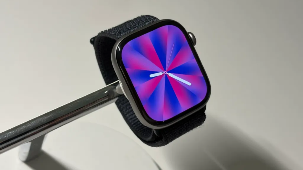 Apple Watch showing watchOS 26.5 update with bug fixes
